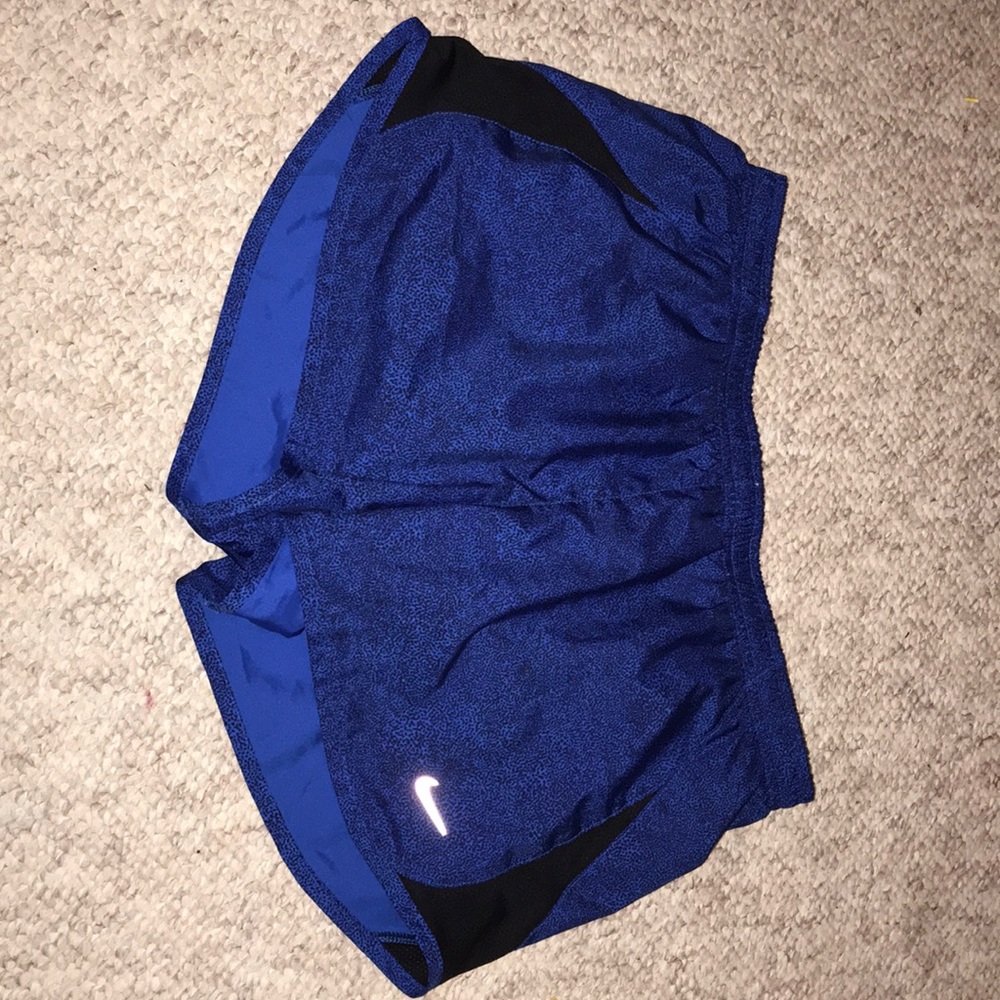 Medium women’s dry fit Nike running shorts